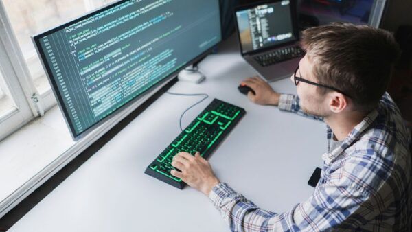 Bezpečnost online pojištění: Jak chráníme vaše data a finance